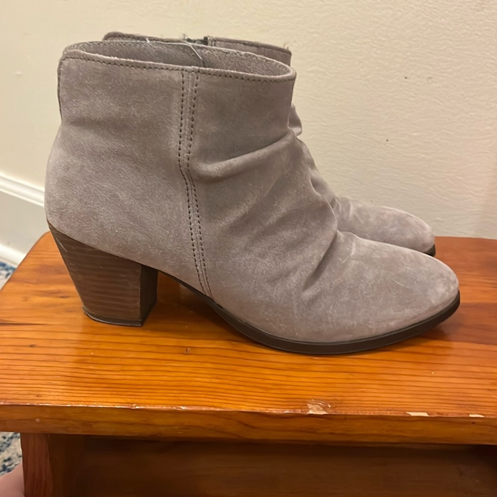 Diba grey suede booties US ladies 9